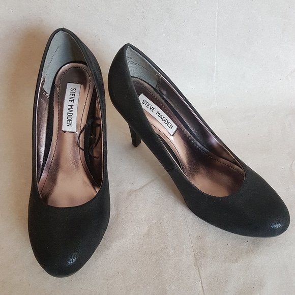 Steve Madden Black Closed Toe Heel - Size 6.5 - Picture 2 of 7